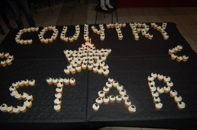 - Country Star